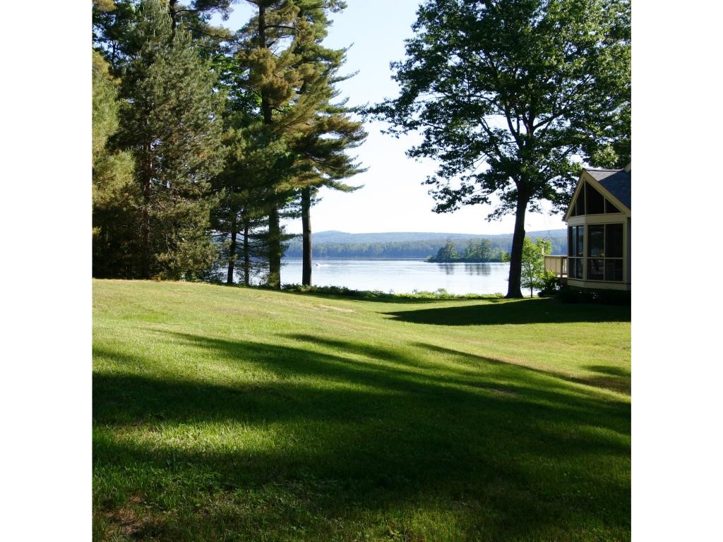 18 Point Breeze Road, Unit 18 Wolfeboro, NH 03894 - Photo 2 of 2