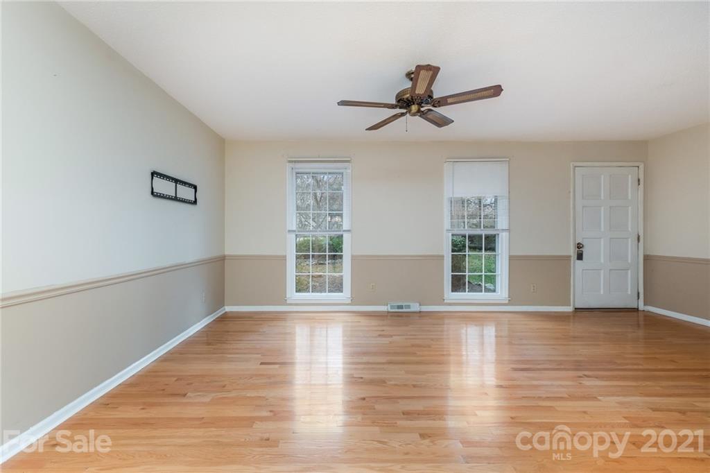 7609 Davis Road Mint Hill, NC 28227 - Photo 3 of 17 Gallery Image 3