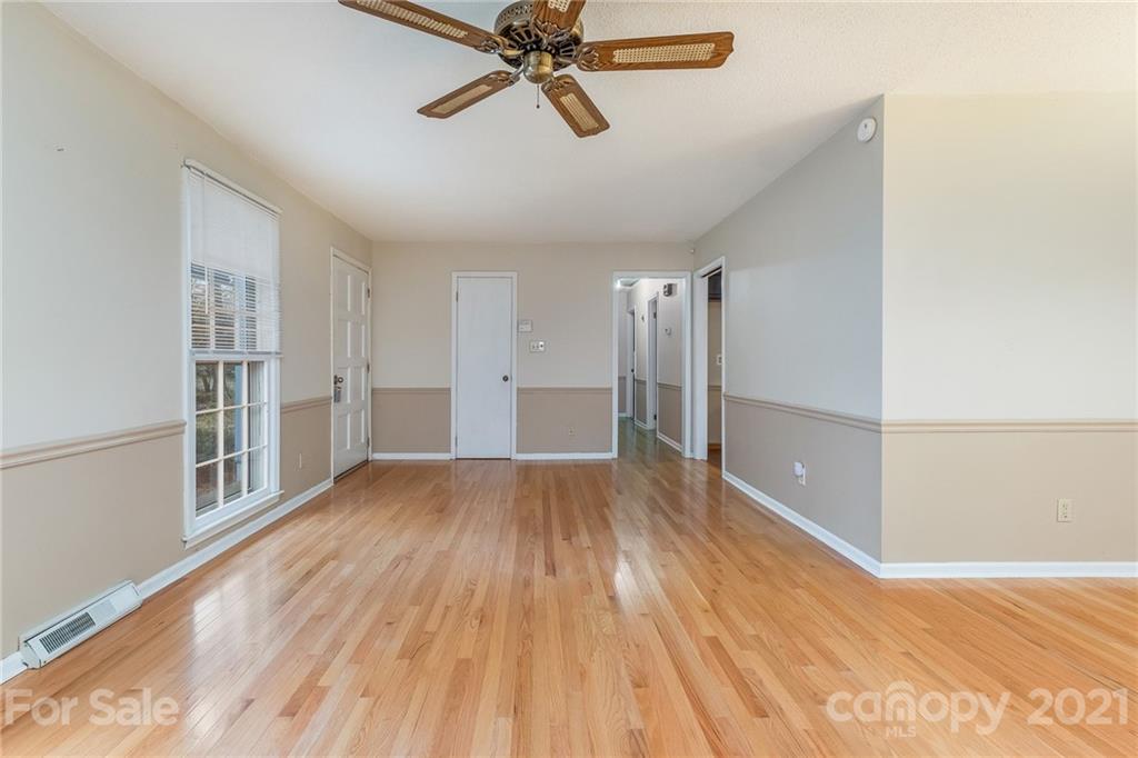 7609 Davis Road Mint Hill, NC 28227 - Photo 8 of 17 Gallery Image 8