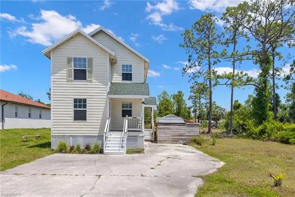 $1,500 | 3012 16th Street West, Lehigh Acres, FL 33971