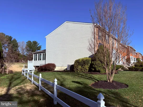 $350,000 | 46 Bellfalls Way, Baltimore, MD 21236