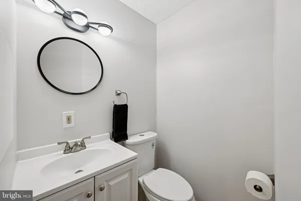 $350,000 | 46 Bellfalls Way, Baltimore, MD 21236