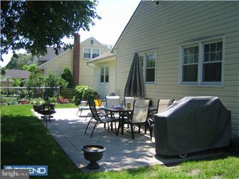2174 Riverton Road Cinnaminson, NJ 08077 - Photo 4 of 12 Exterior Back