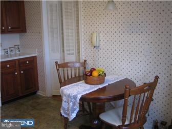 2174 Riverton Road Cinnaminson, NJ 08077 - Photo 7 of 12 Kitchen