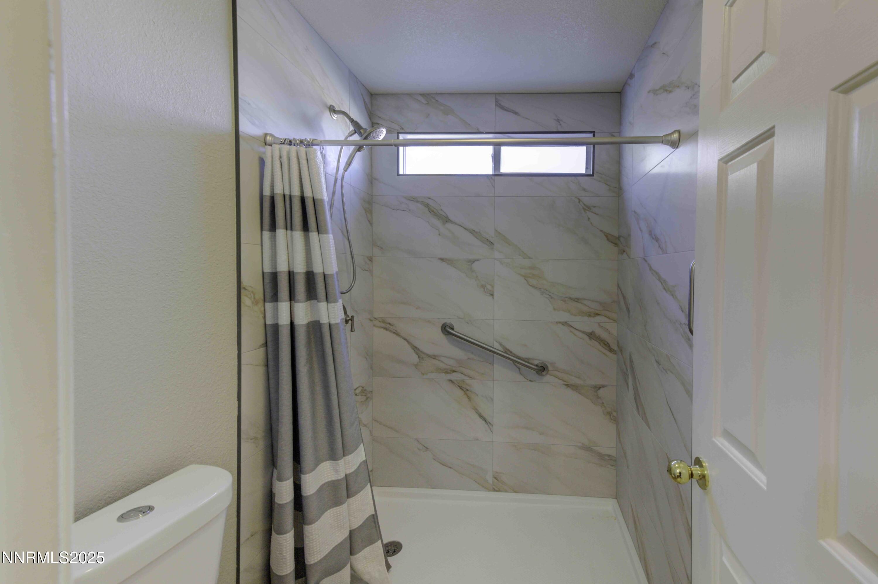 5559 Cornflower Court Sun Valley, NV 89433 - Photo 20 of 22 Cornflower interiors (19 of 21)