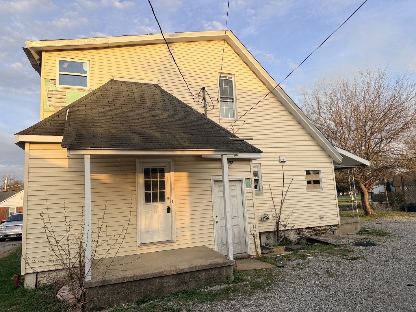 101 5th Street Carmi, IL 62821 - Photo 17 of 28 a view of a house with a yard