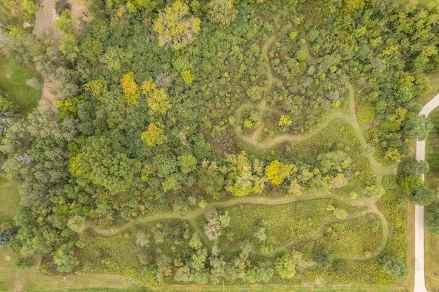 $534,900 | 10120 West State 81, Beloit, WI 53511