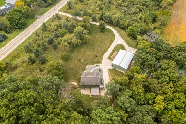 $534,900 | 10120 West State 81, Beloit, WI 53511