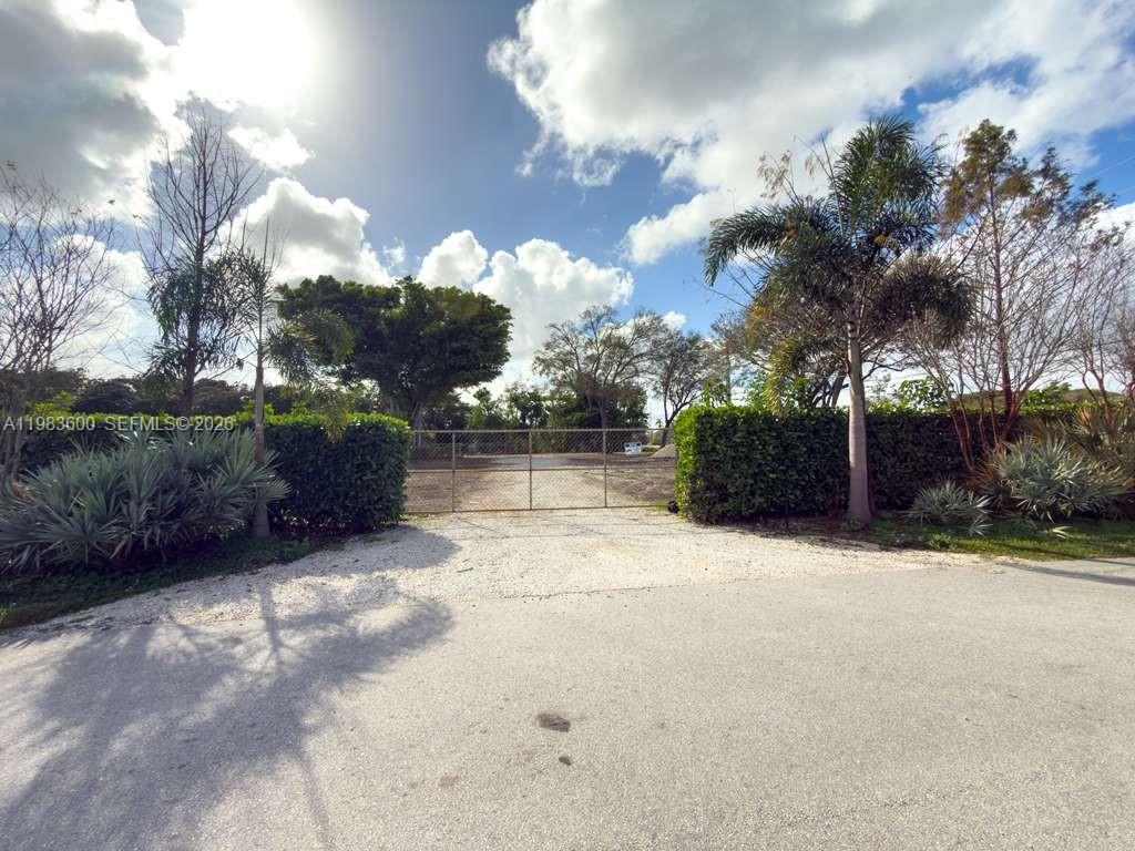 4501 Southwest 135th Avenue Southwest Ranches, FL 33330 - Photo 16 of 28