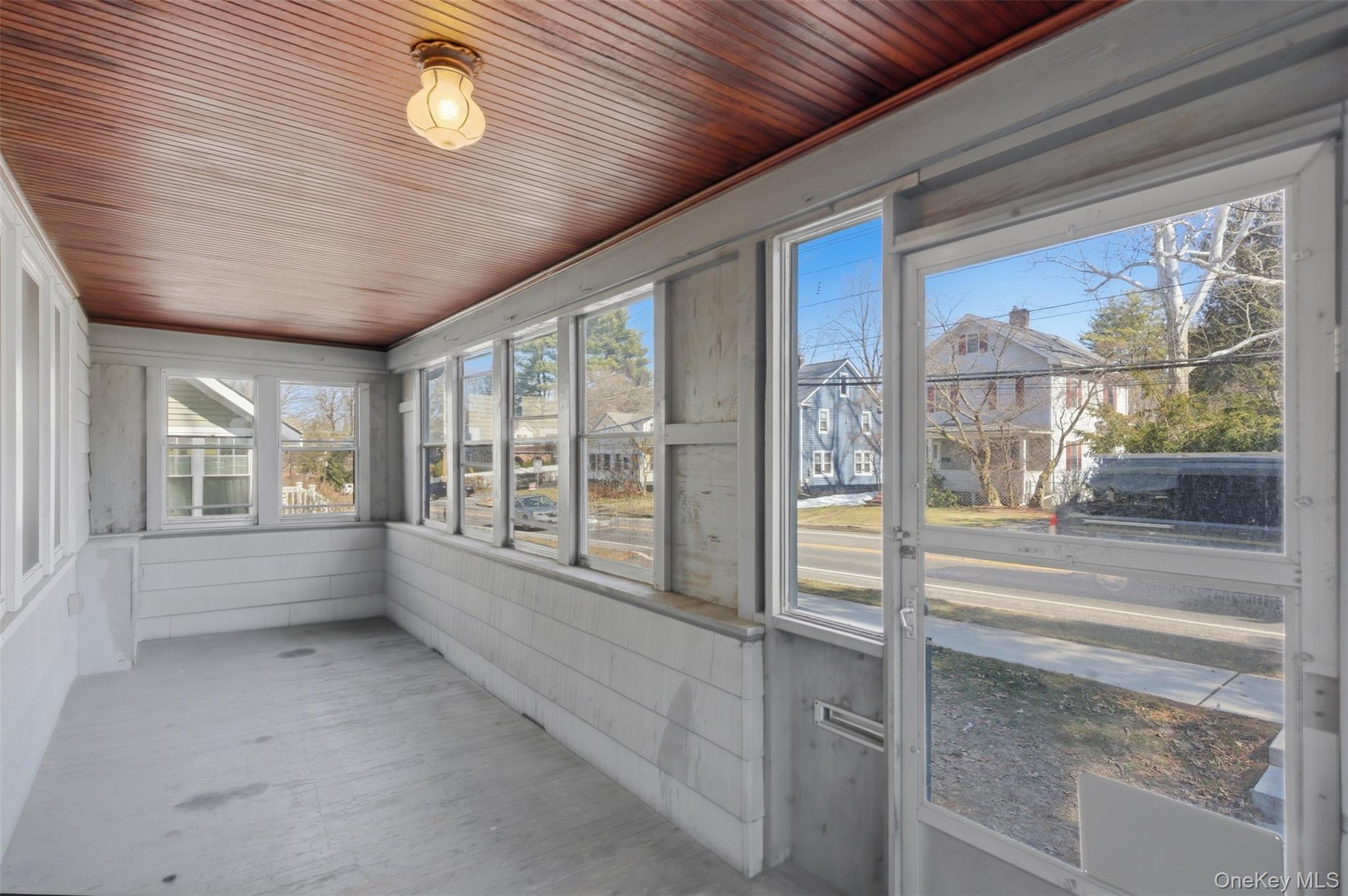 110 Innis Avenue Poughkeepsie, NY 12601 - Photo 15 of 20