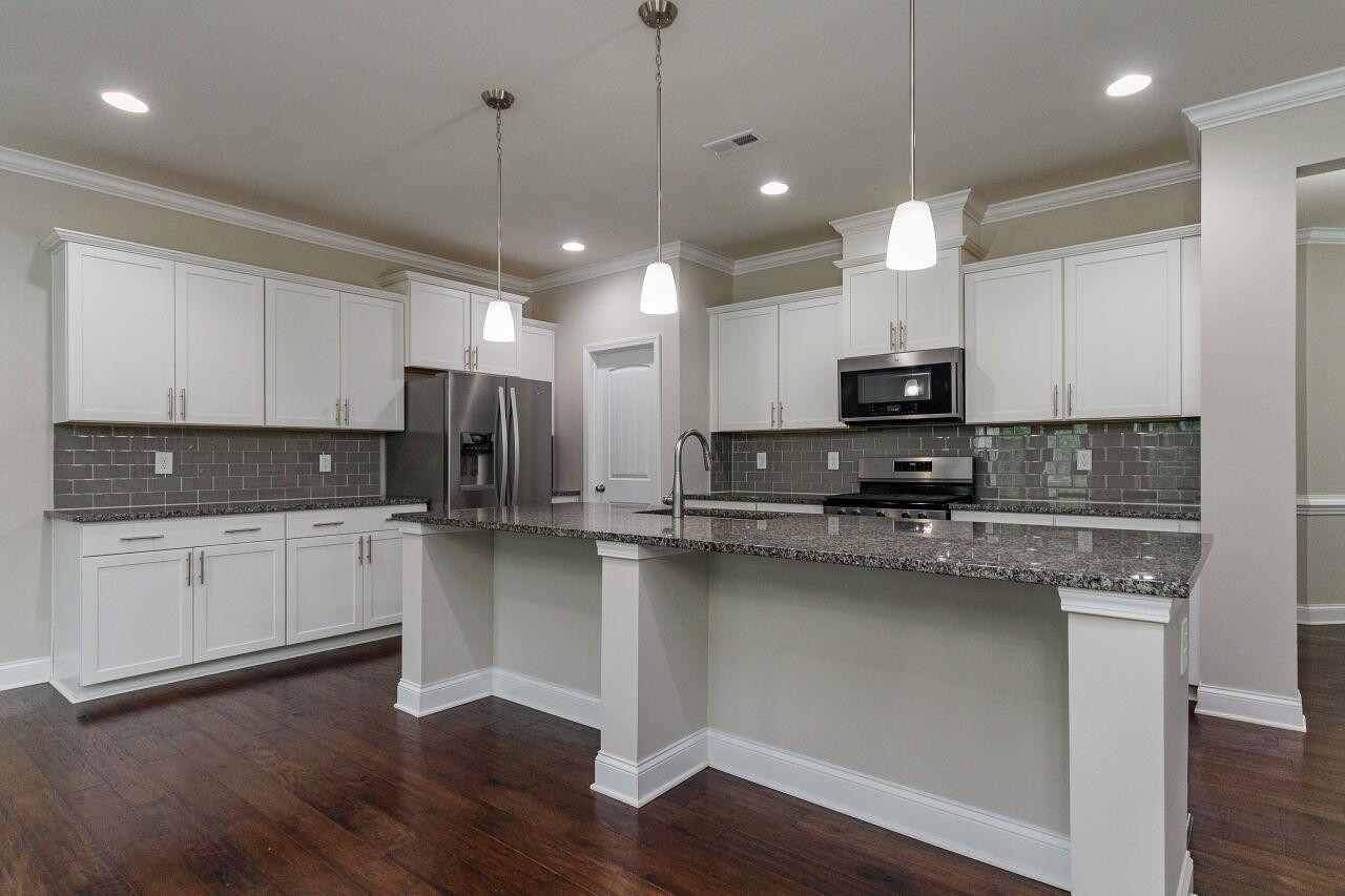 705 Newlyn Drive Raleigh, NC 27606 - Photo 9 of 30 Kitchen