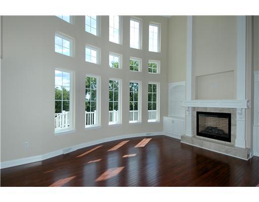 213 Field Club Ridge Road Pittsburgh, PA 15238 - Photo 2 of 14 1st Floor Plan. CURVED WALL OF GLASS (15 WINDOWS)