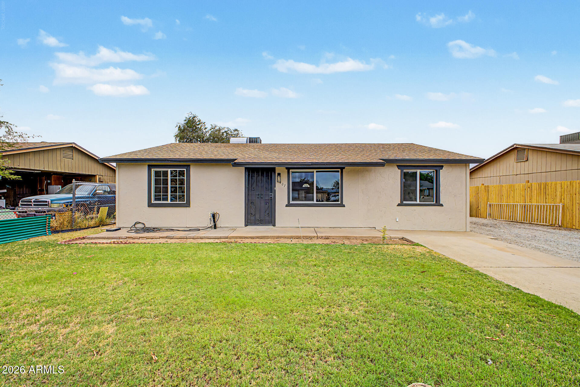 7407 West Monte Vista Road Phoenix, AZ 85035 - Photo 2 of 28 02-Monte Vista