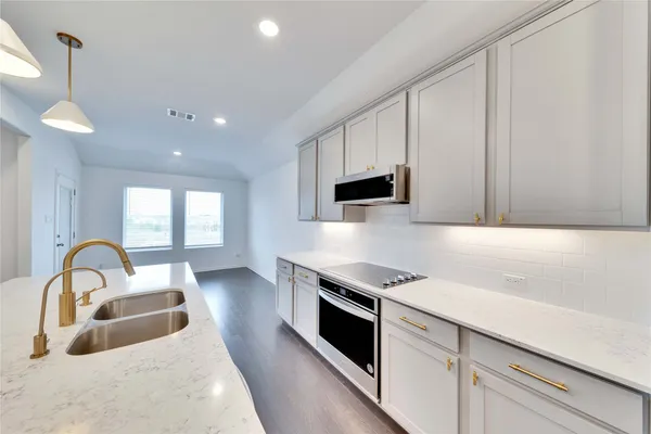 $2,150 | 17728 Zinfandel Drive, Pflugerville, TX 78660