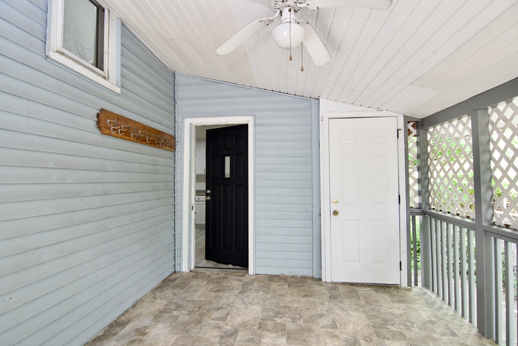 19 Greene Place Springfield, MA 01109 - Photo 12 of 36