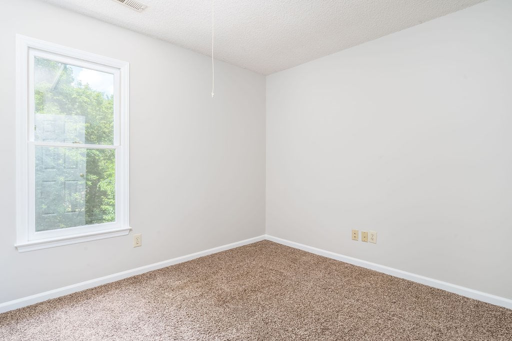 3433 Singleleaf Lane Raleigh, NC 27616 - Photo 23 of 28 Bedroom