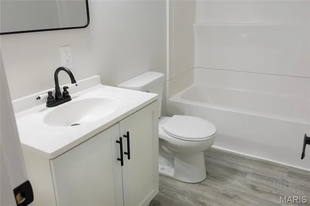 $279,900 | 24401 Trolley Lane, St. Robert, MO 65584