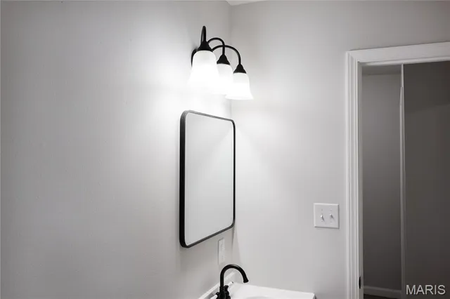 $279,900 | 24401 Trolley Lane, St. Robert, MO 65584