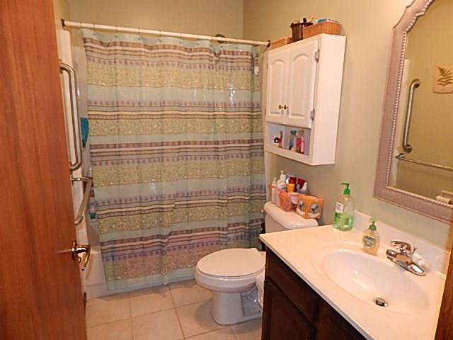 122 Leaning Tree Road Greenwood, IN 46142 - Photo 15 of 21 Gallery Image 15