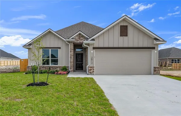 $2,600 | 2812 Bombay Court, Bryan, TX 77808