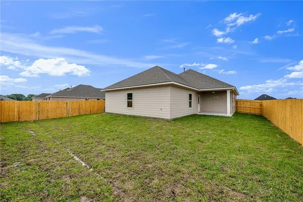 $2,600 | 2812 Bombay Court, Bryan, TX 77808