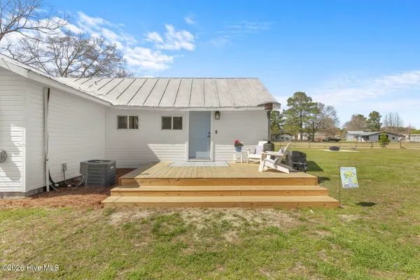 $209,900 | 1687 Haw Branch Road, Beulaville, NC 28518