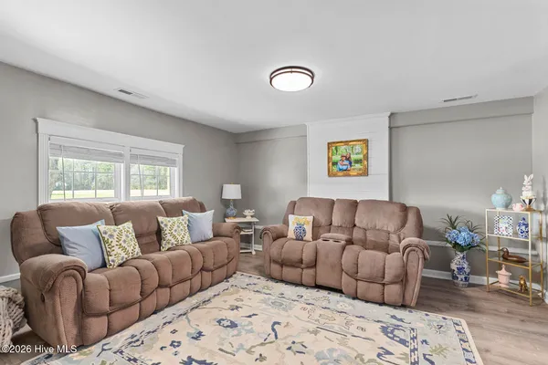 $209,900 | 1687 Haw Branch Road, Beulaville, NC 28518