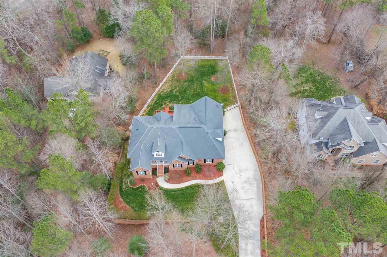 7228 Ridgeline Drive Raleigh, NC 27613 - Photo 3 of 30