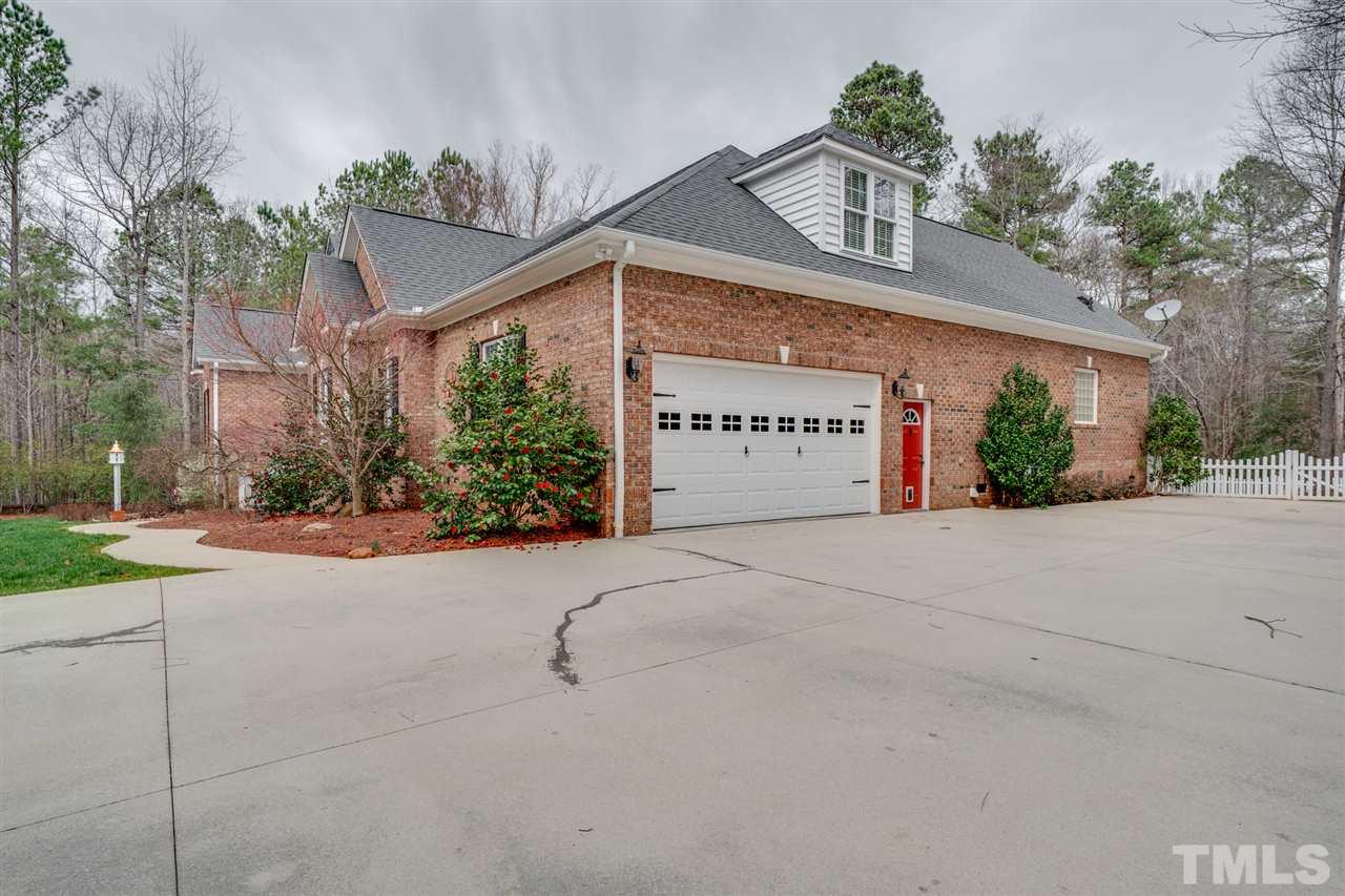 7228 Ridgeline Drive Raleigh, NC 27613 - Photo 24 of 30