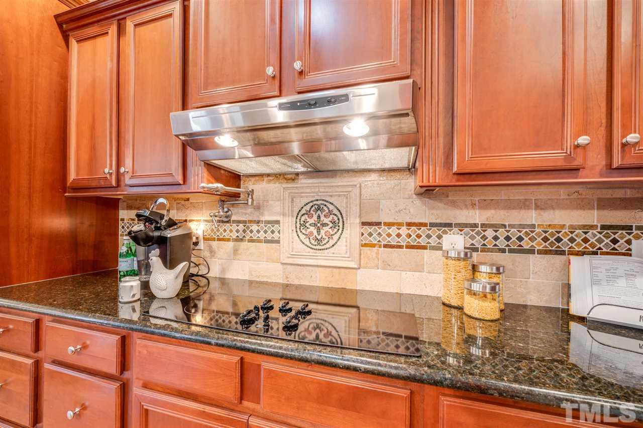 7228 Ridgeline Drive Raleigh, NC 27613 - Photo 10 of 30