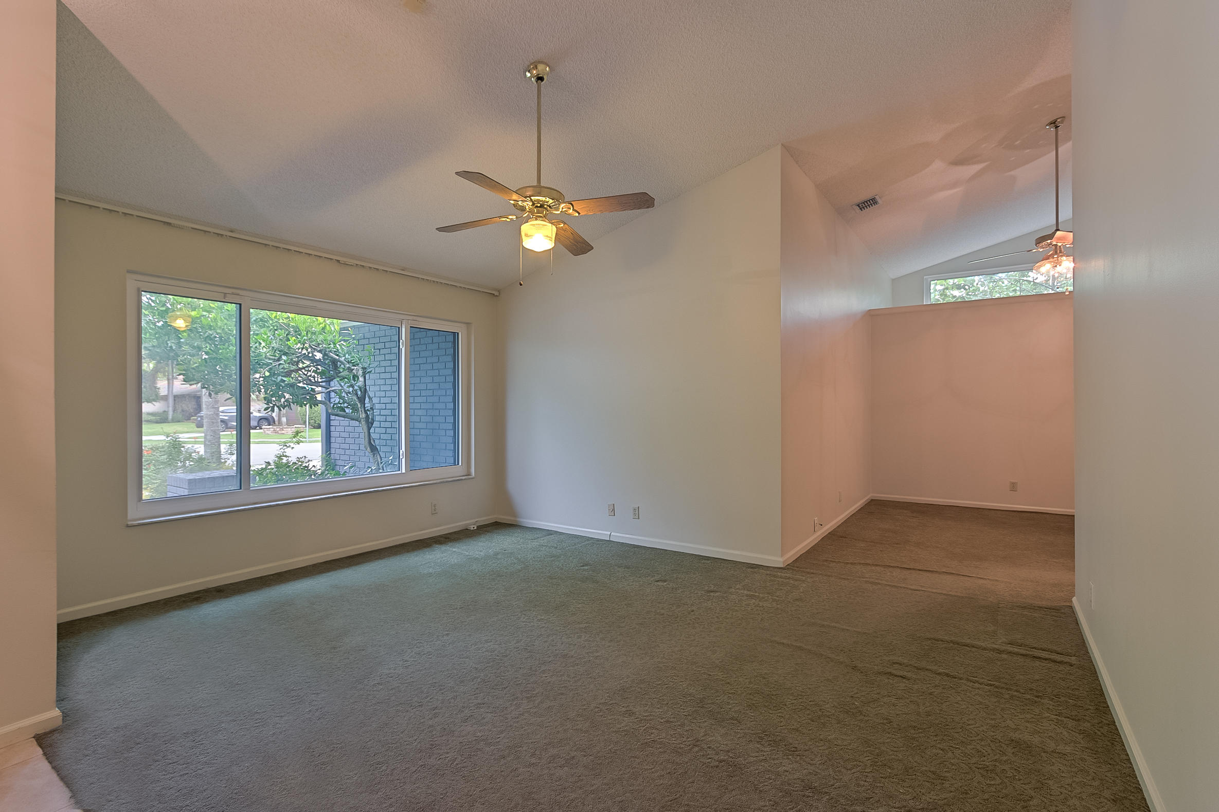 2900 Northwest 30th Street Boca Raton, FL 33434 - Photo 3 of 42 Living Room