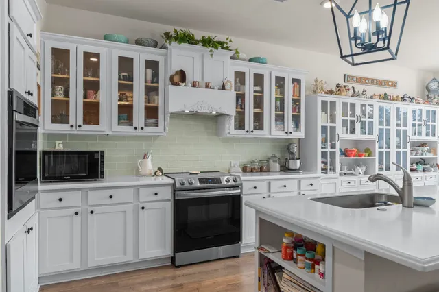 $585,000 | 369 Castaway Key Dr. Drive, Pawleys Island, SC 29585