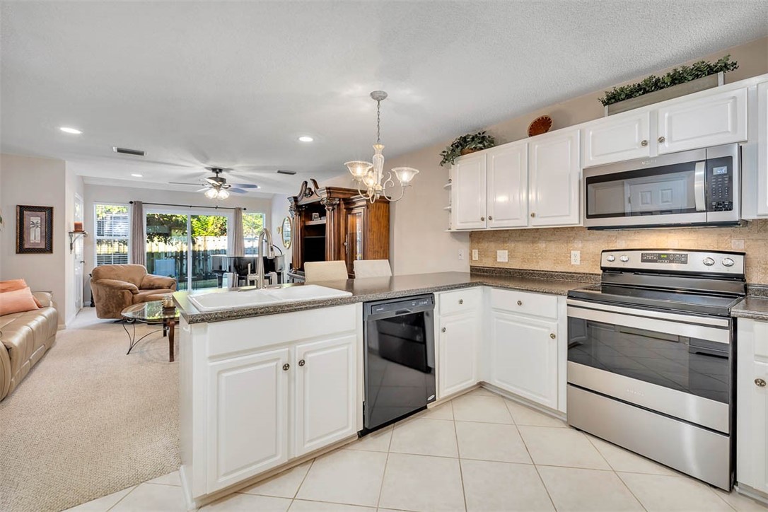 1000 Mallery St Extension, Unit D27 St. Simons Island, GA 31522 - Photo 16 of 34