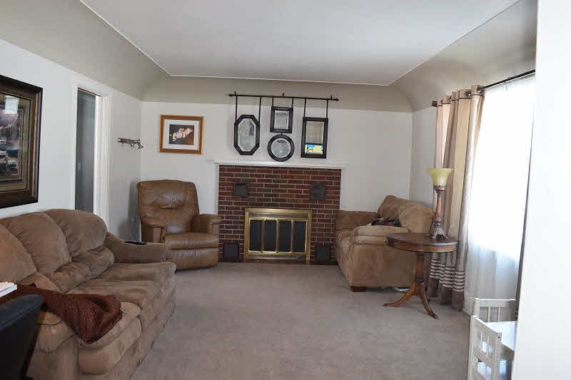 3844 Wheeler Road Bay City, MI 48706 - Photo 2 of 10
