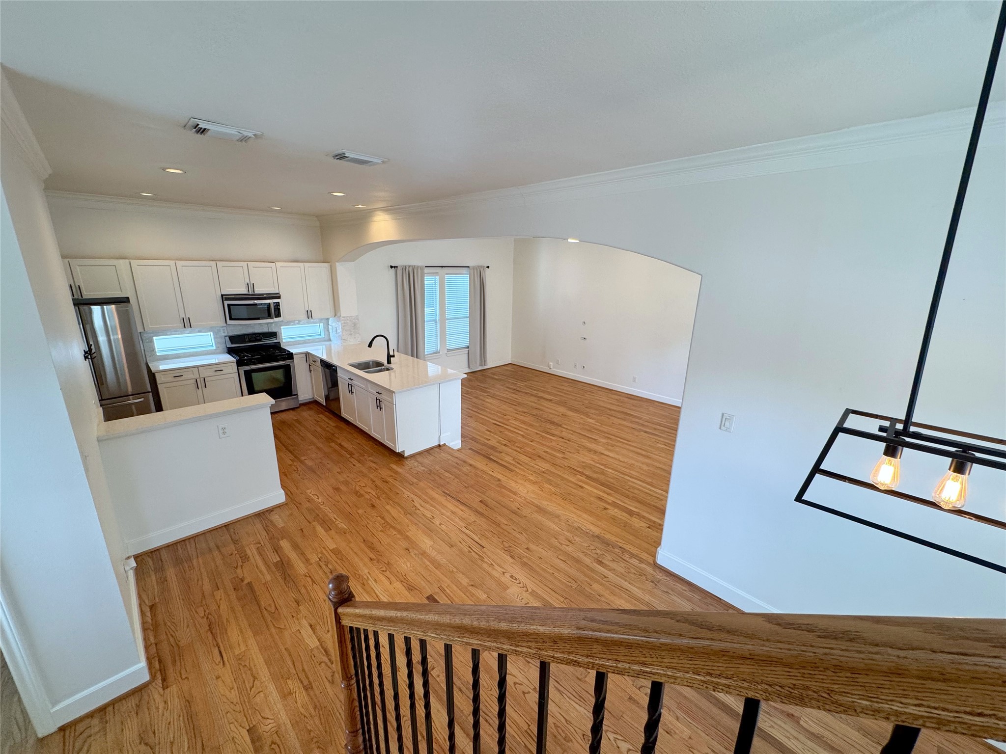 1128 West 26th Street Houston, TX 77008 - Photo 19 of 48