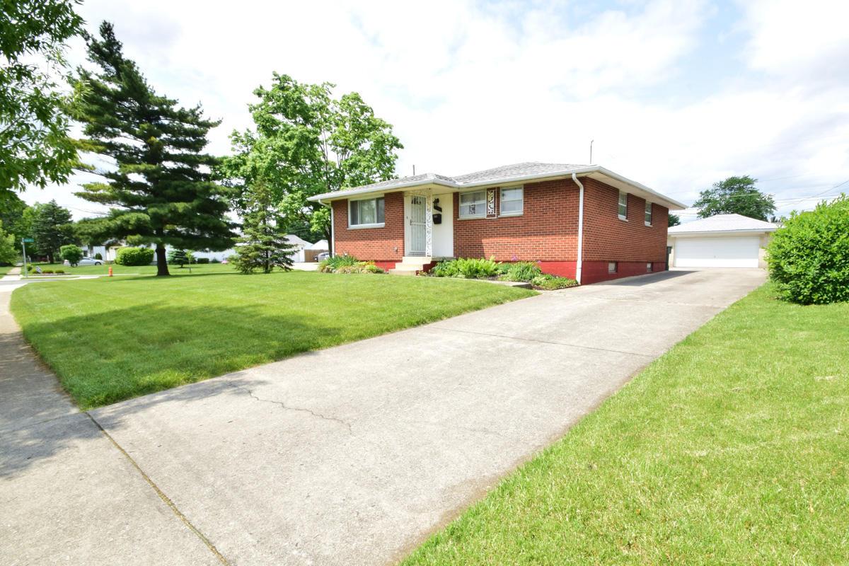 3960 Briggs Road Columbus, OH 43228 - Photo 1 of 26 Gallery Image 1