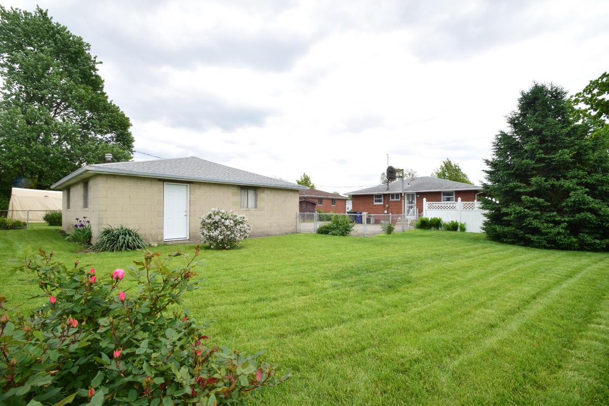 3960 Briggs Road Columbus, OH 43228 - Photo 2 of 26 Gallery Image 2