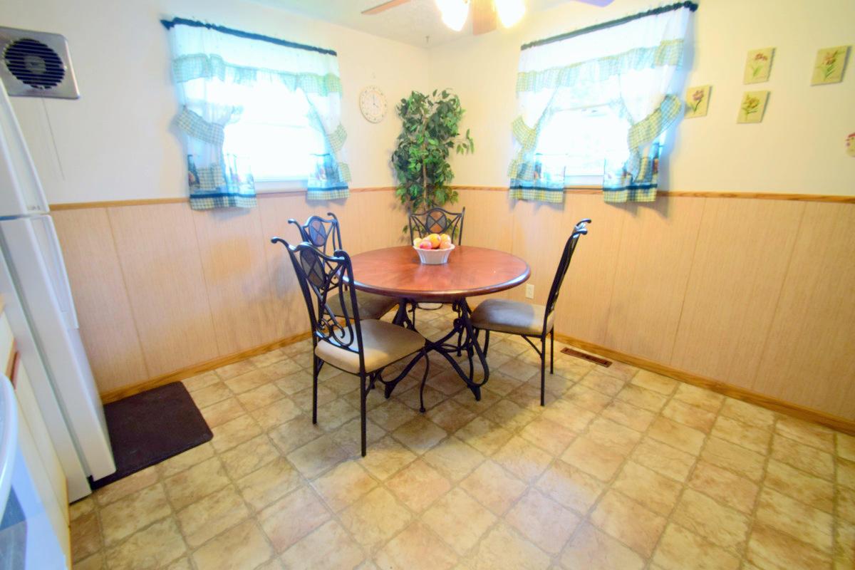 3960 Briggs Road Columbus, OH 43228 - Photo 8 of 26 Gallery Image 8