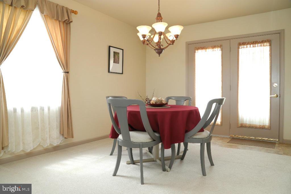 353 East Brubaker Valley Road Lititz, PA 17543 - Photo 4 of 14