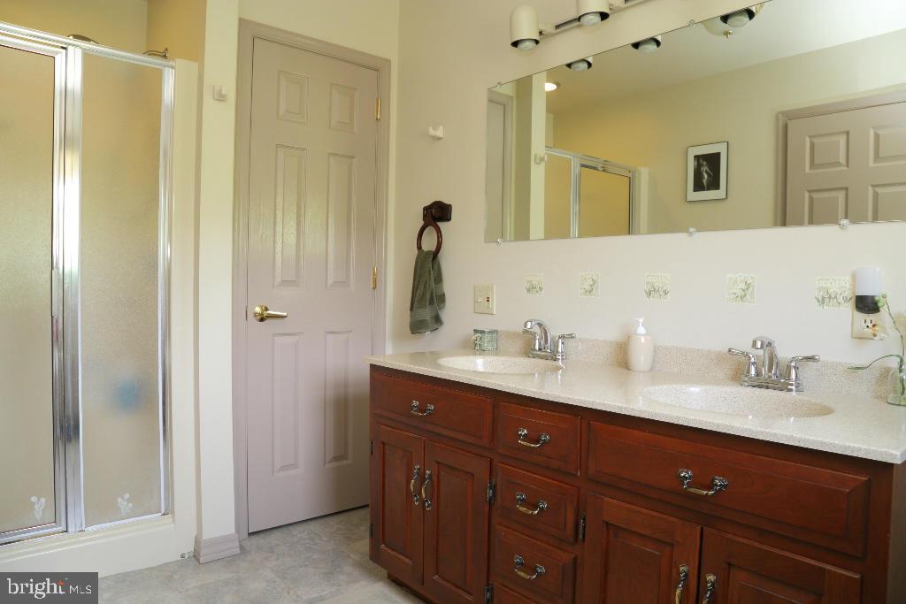 353 East Brubaker Valley Road Lititz, PA 17543 - Photo 10 of 14
