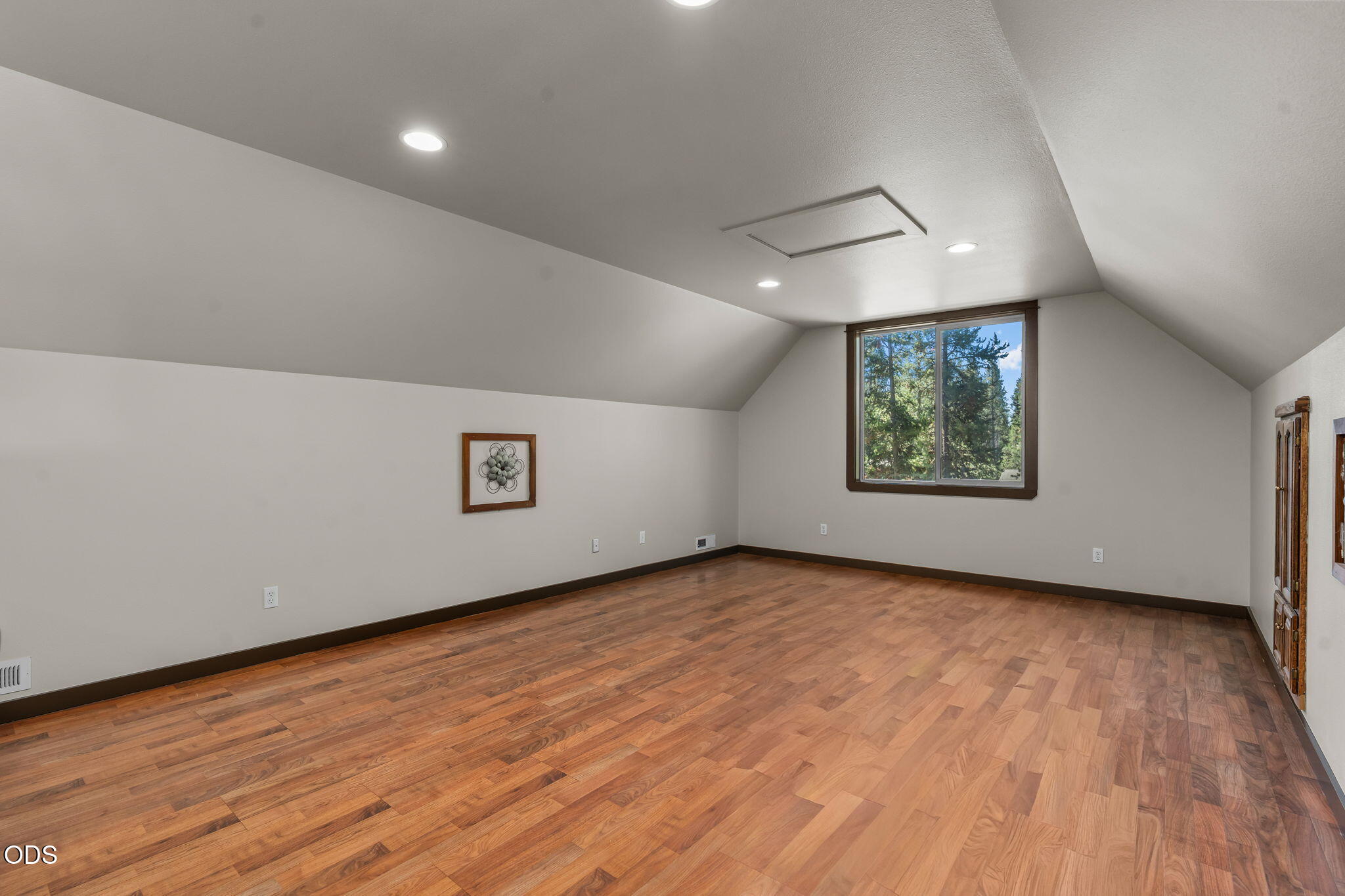 17065 Oxnard Road Bend, OR 97707 - Photo 38 of 49