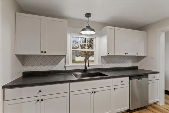 $259,900 | 27644 East Fawn River Road, Sturgis, MI 49091