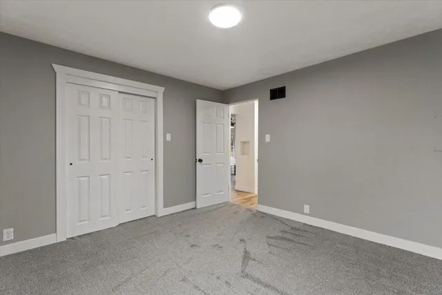 $259,900 | 27644 East Fawn River Road, Sturgis, MI 49091