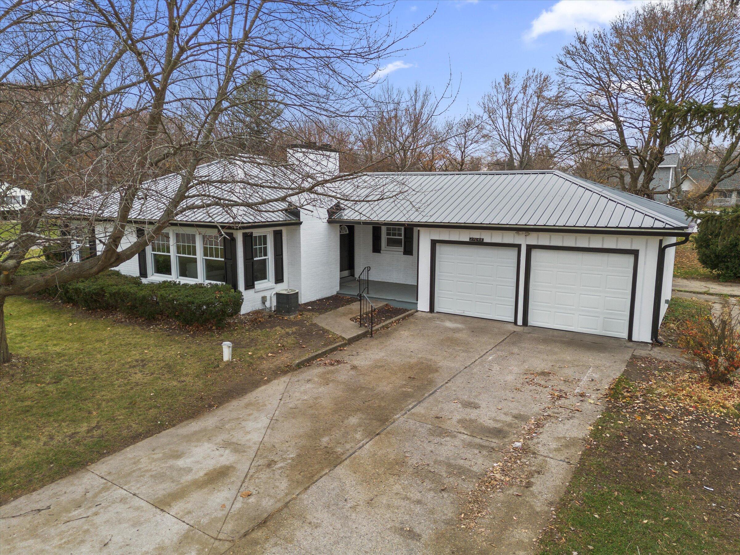 27644 East Fawn River Road Sturgis, MI 49091 - Photo 25 of 43 38-DJI_0936