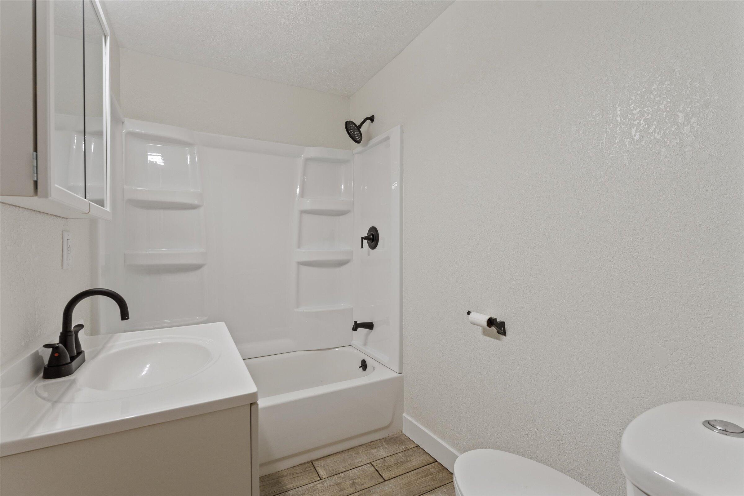27644 East Fawn River Road Sturgis, MI 49091 - Photo 7 of 43 17-DSC00018