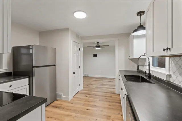 $259,900 | 27644 East Fawn River Road, Sturgis, MI 49091