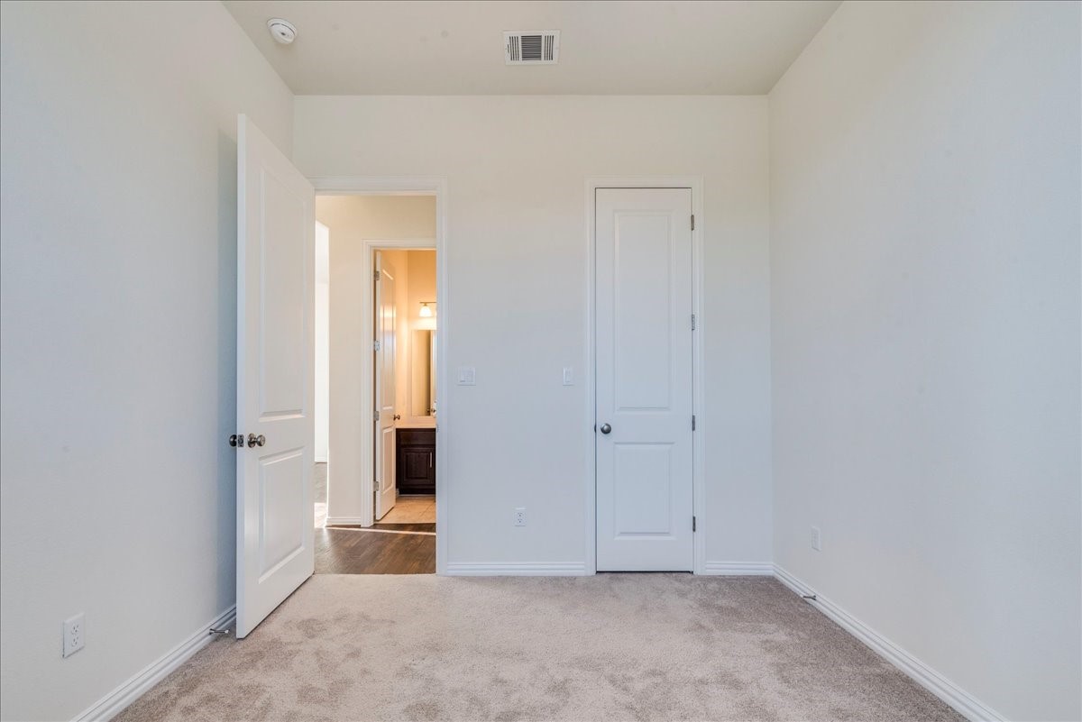 1689 Cool Spring Way Austin, TX 78737 - Photo 18 of 40