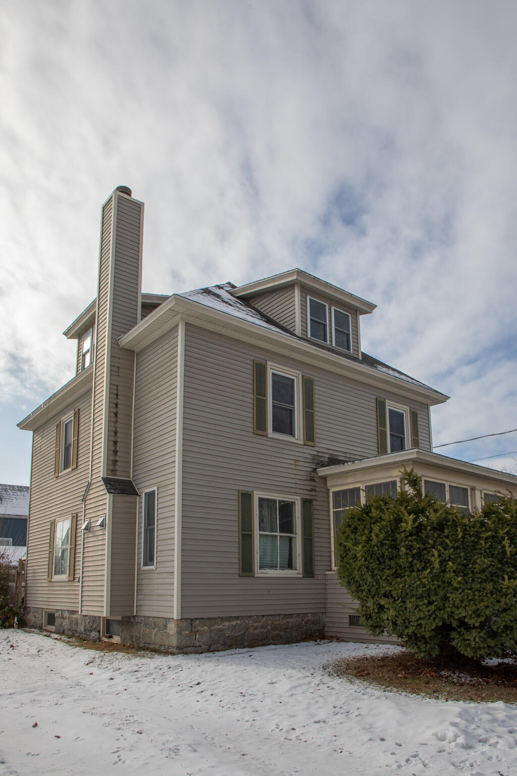 19 Stetson Avenue Plattsburgh, NY 12901 - Photo 38 of 50