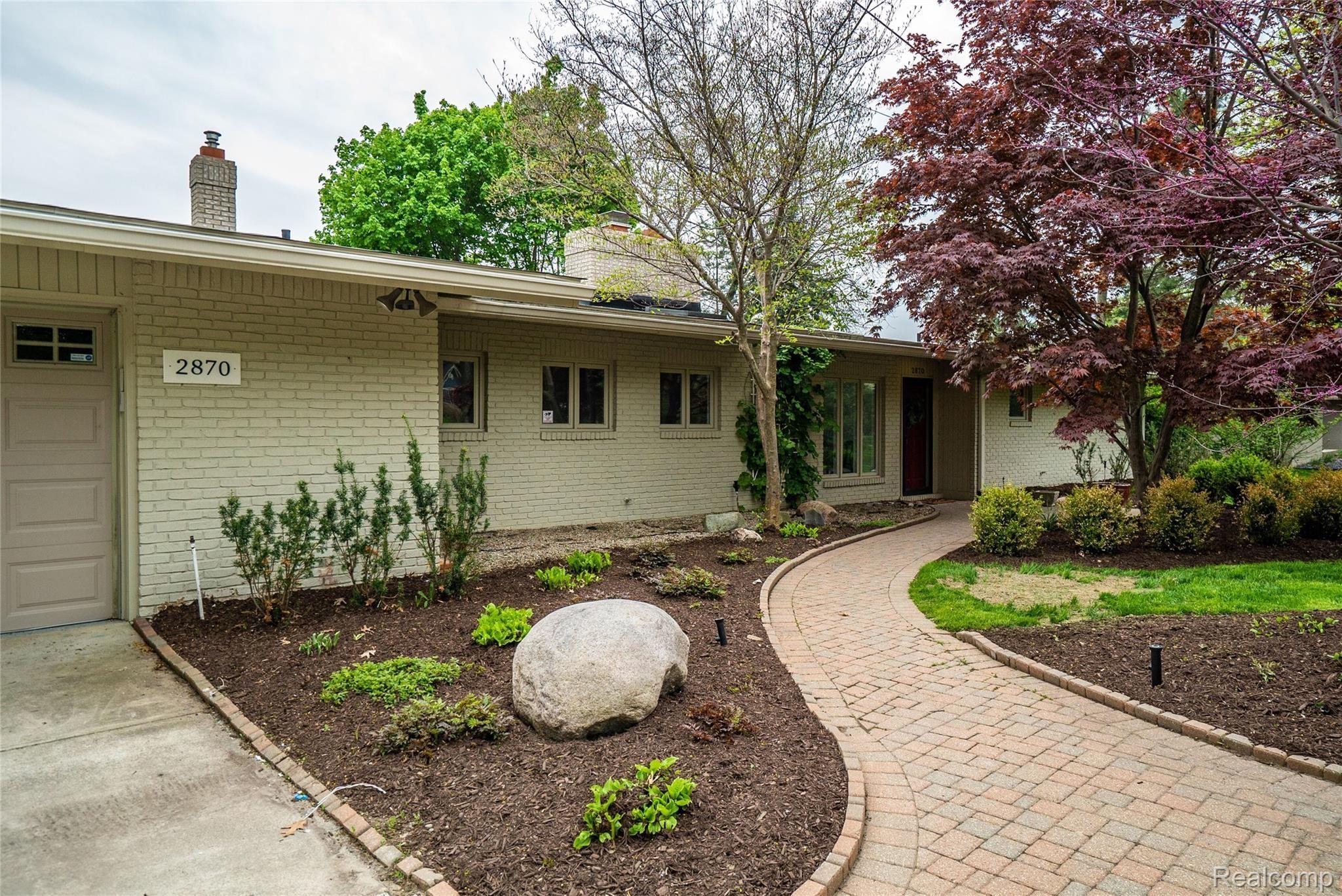 2870 West Hickory Grove Road Bloomfield Hills, MI 48302 - Photo 2 of 31 Hick Front.jpeg