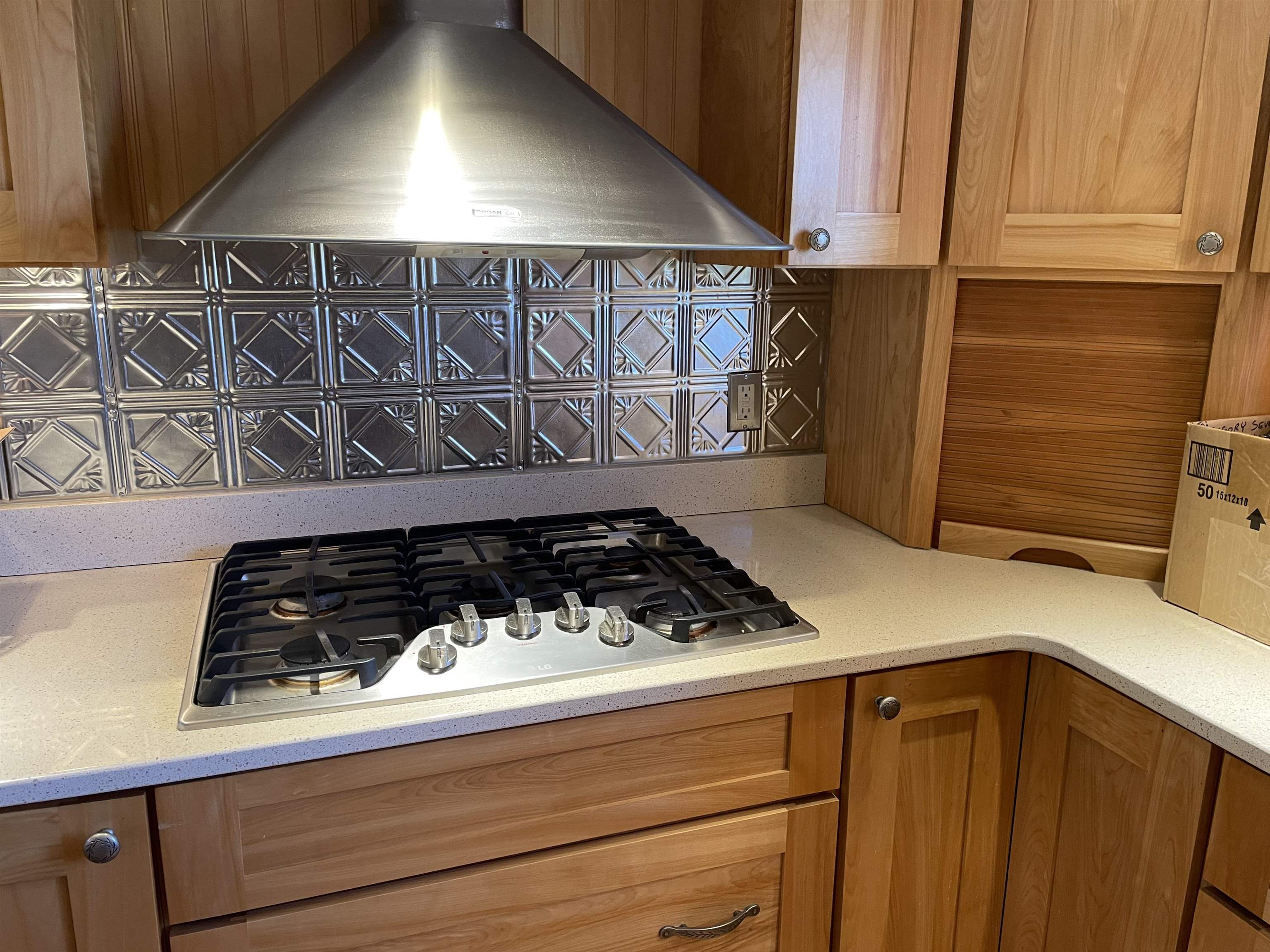 744 Silver Ridge Road Hyde Park, VT 05655 - Photo 5 of 29